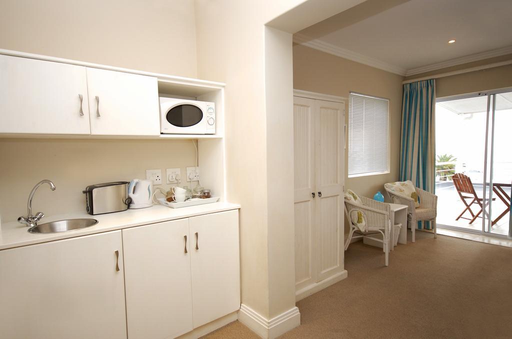 61 On Camps Bay Bed and Breakfast Κέιπ Τάουν Εξωτερικό φωτογραφία