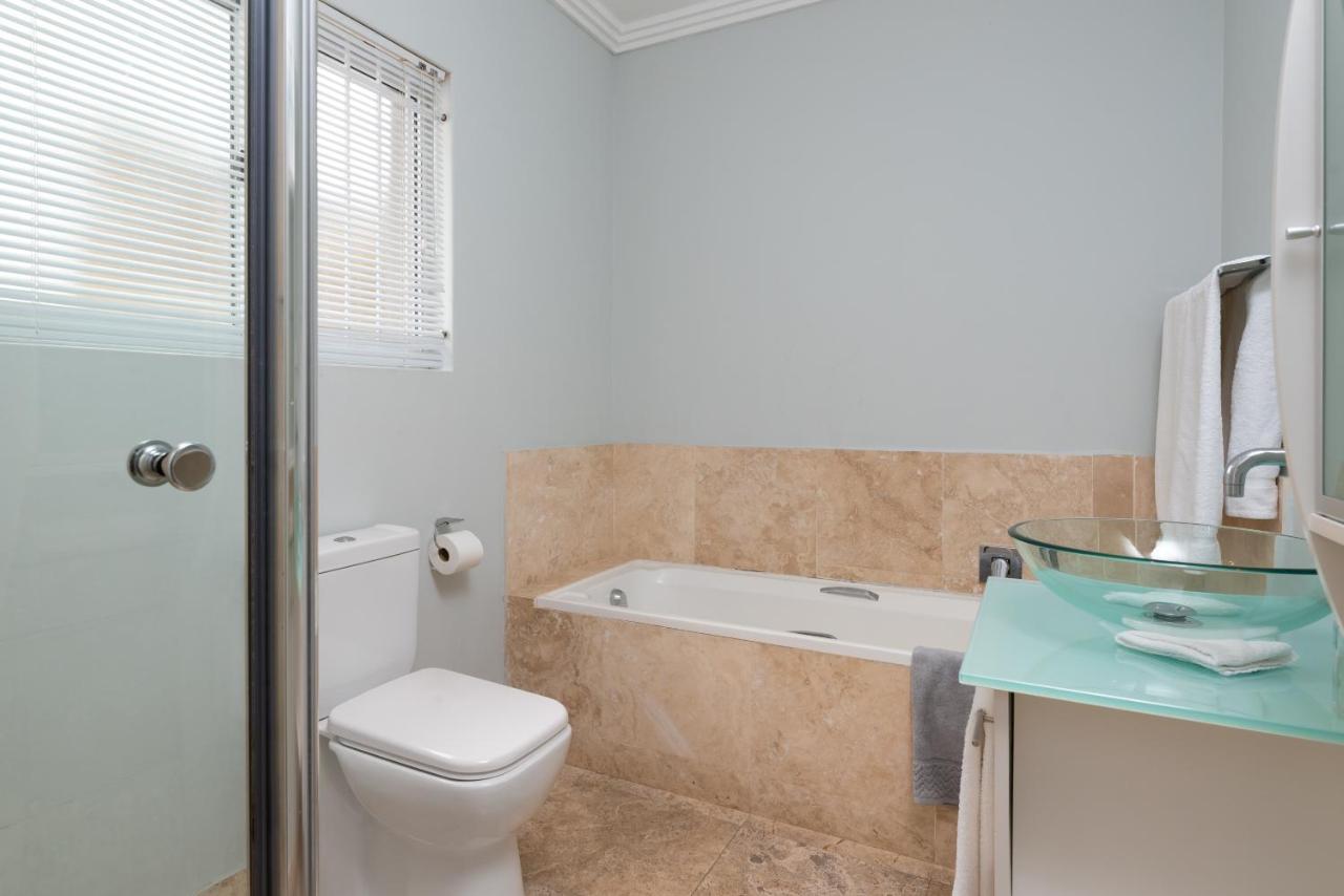 61 On Camps Bay Bed and Breakfast Κέιπ Τάουν Εξωτερικό φωτογραφία